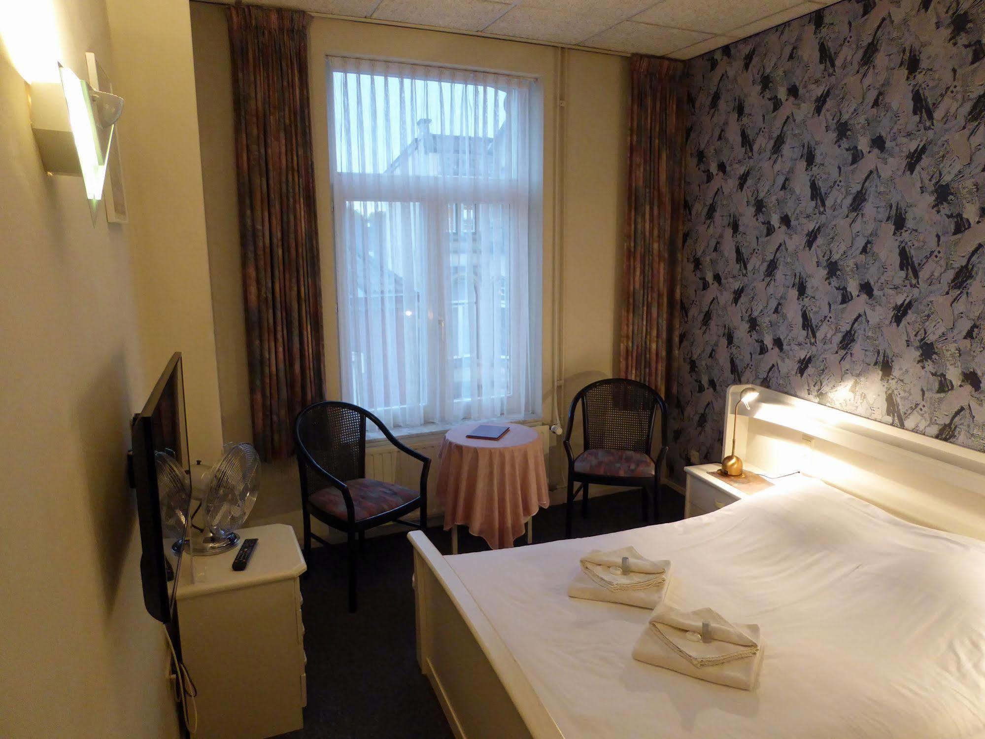 De L'empereur Hotel